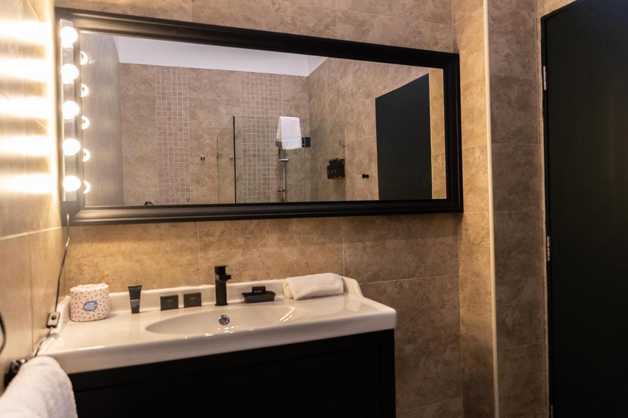 The Blue Hotel Bondi سيدني المظهر الخارجي الصورة